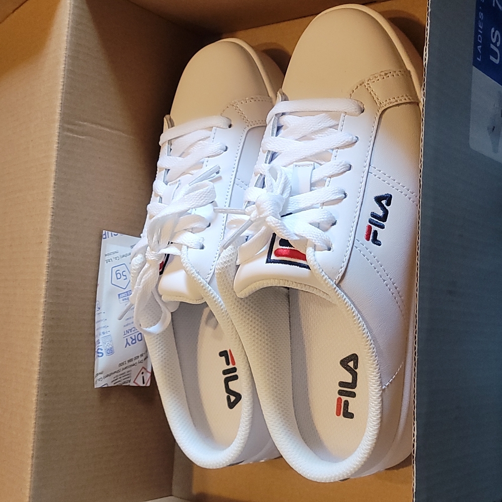 FILA Slip Ons. Redmond Mule size 7 Ladies